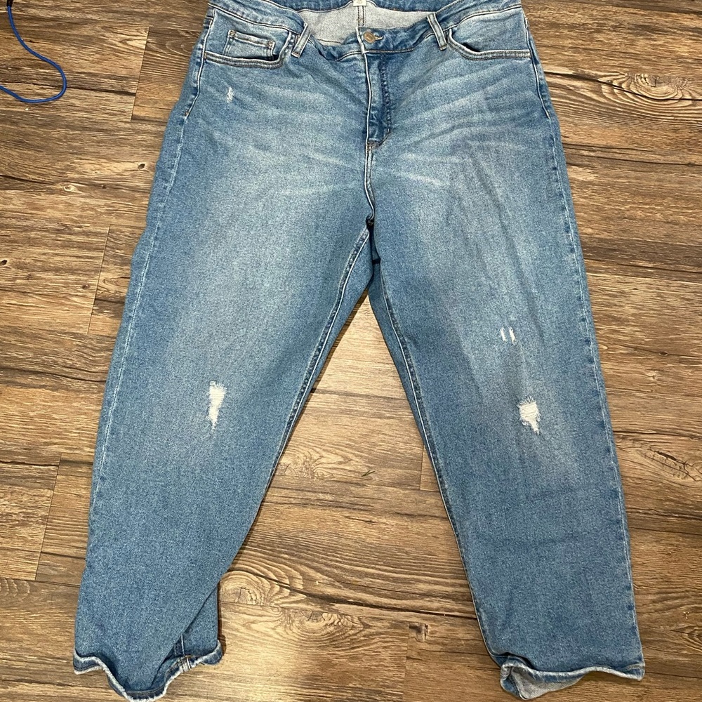 Ava and Viv light blue ripped jeans